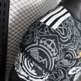 2024-25 Real Madrid black special player version jersey(The player version is more slim fit, it is recommended to buy one size larger)