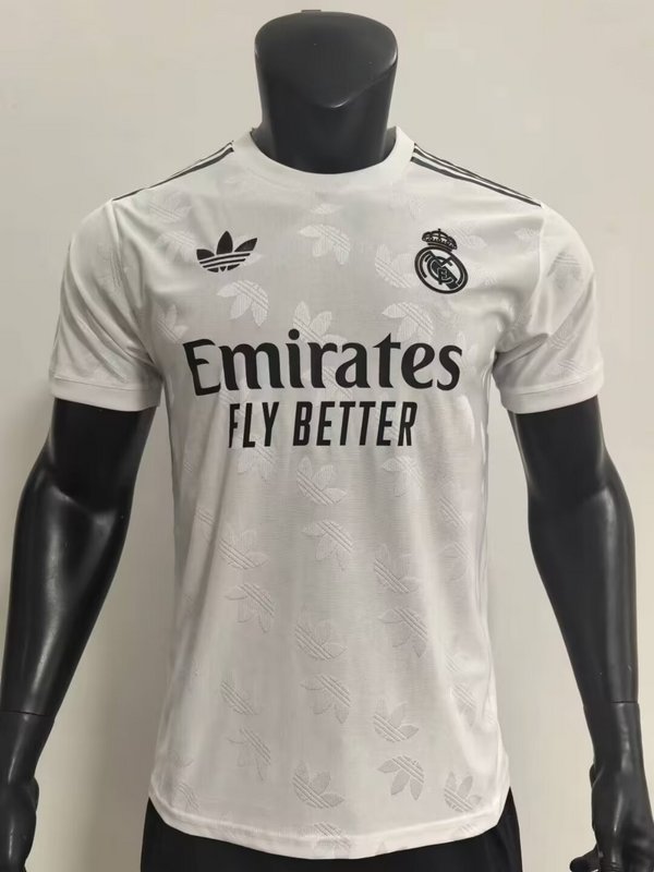 2024-25 Real Madrid white training player version jersey(The player version is more slim fit, it is recommended to buy one size larger)