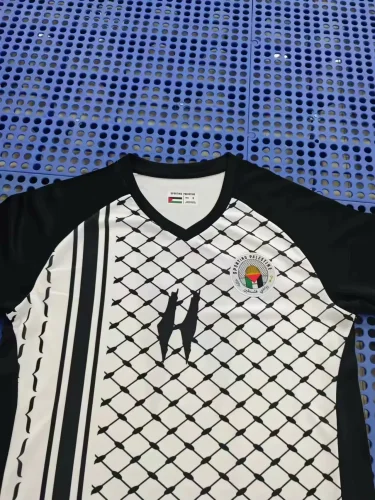 palestine 2024 white black