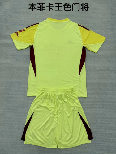 2025-26 Benfica yellow goalkeeper kid kit