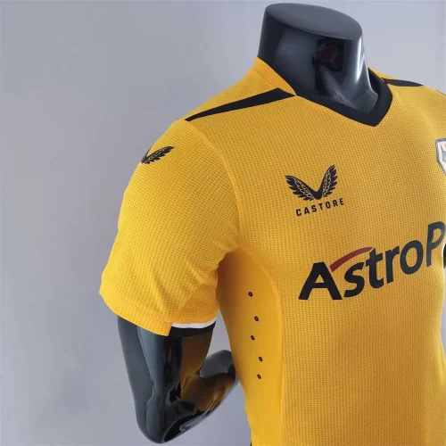 2022-23 Wolverhampton home player version soccer jerseys   (The player version is more slim fit, it is recommended to buy one size larger)