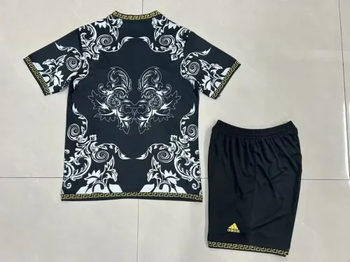2025-26 Real Madrid black training suit