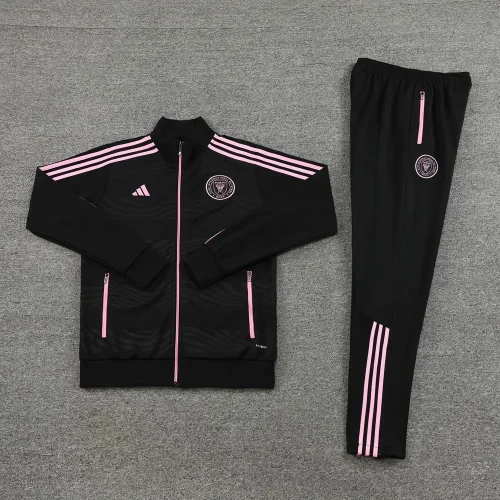 2023 Miami 01 Black Suit