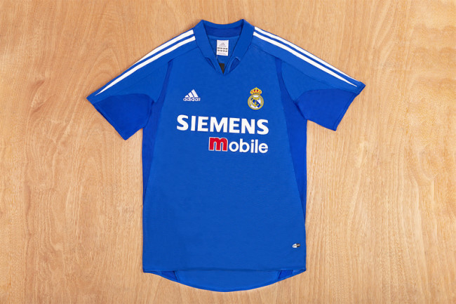 2004-05 Real Madrid away blue retro jersey