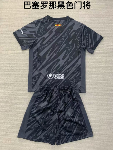 2024-25 Barcelona gray goalkeeper klid kit and adult uniform
