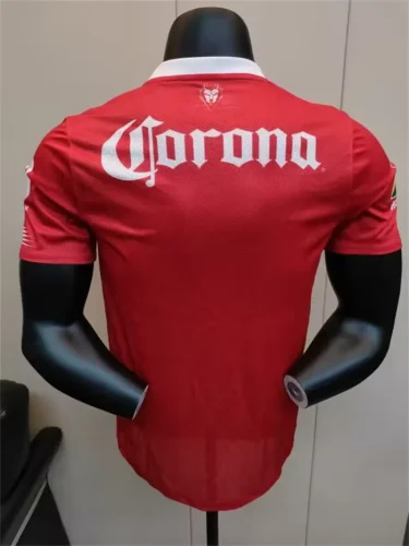 2023-24 Toluca home jersey   (The player version is more slim fit, it is recommended to buy one size larger)