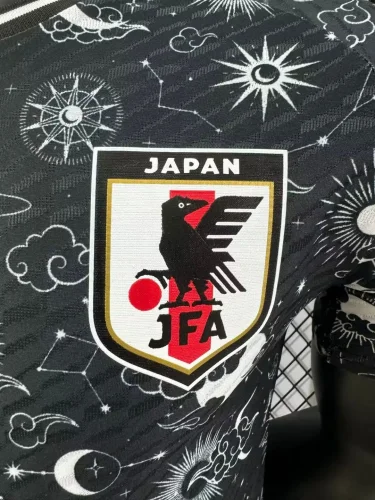Japan 2024 red white black player version(The player version is more slim fit, it is recommended to buy one size larger)