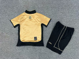 2000-01 .Manchester United  REVERSIBLE kid kit