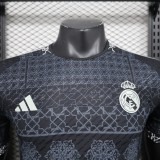 24-25 Real Madrid black special player version jersey(The player version is more slim fit, it is recommended to buy one size larger)