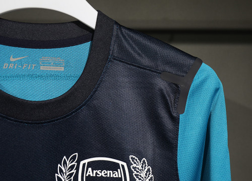 2011-12  Arsenal  away retro long sleeve jersey