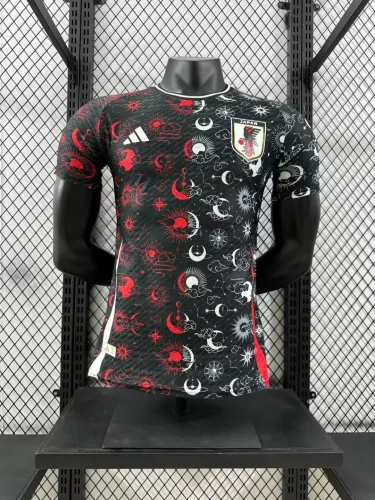Japan 2024 red white black player version(The player version is more slim fit, it is recommended to buy one size larger)