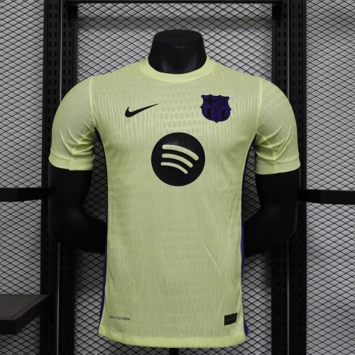 .Barcelona 2024 yellow special player version (The player version is more slim fit, it is recommended to buy one size larger)