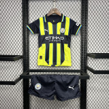 2024-25 Manchester City  away kid kit