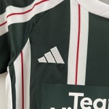 2023-24 Manchester United away kid kit