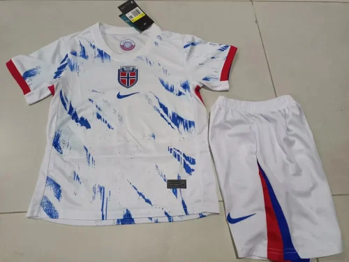 2024-25 Norway away kids kite larger)