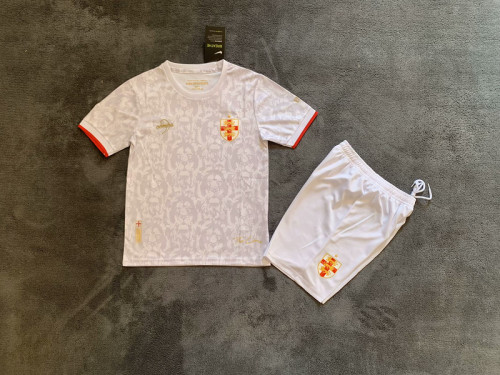2024-25 England white Special kid kit
