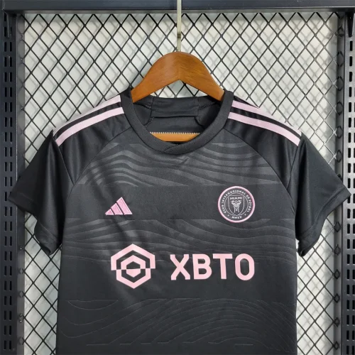 2023-24 Miami International away kids kit