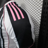 2025-26 .Juventus   home player version jersey  (The player version is more slim fit, it is recommended to buy one size larger)