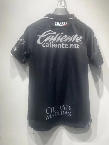 2023-24 Leon away black jersey