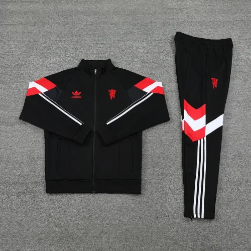 2025-26 Manchester United black jacket suit