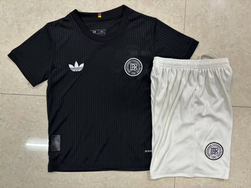 2025-26 Germany Souvenir black kid kit