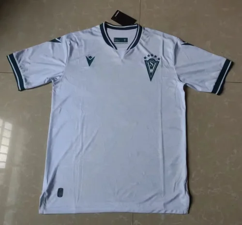 2024-25 Santiago Wanderers away soccer jersey