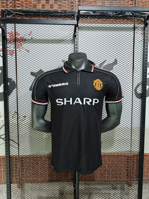 1998-99 Manchester United away black retro jersey