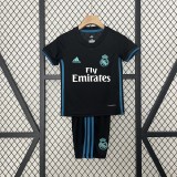 2017-18 Real Madrid away retro kid kit