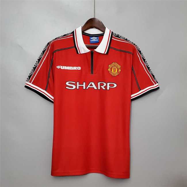 1998-99 Manchester United home