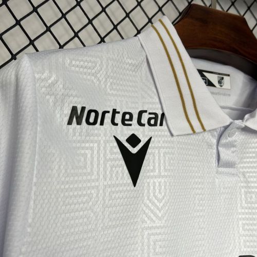2024-25 Vitoria de Guimaraes home soccer jersey