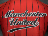 2025-26 Manchester United   red baseball player version jersey (The player version is more slim fit, it is recommended to buy one size larger)