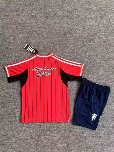 2025-26 Manchester United  red baseball kid kit