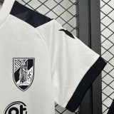 25-26 Vitoria de Guimaraes Home Kids kit