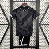 25-26 Vitoria de Guimaraes Away Kids kit