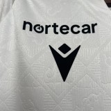 25-26 Vitoria de Guimaraes Home Soccer Jersey
