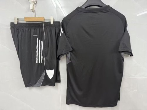 25-26 Sevilla Black Training Suit