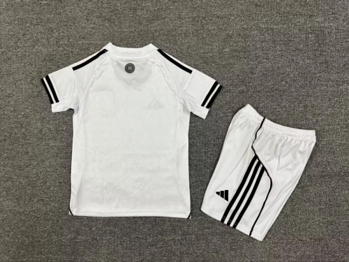 Fulham 202526 Third Away kids size 16-28