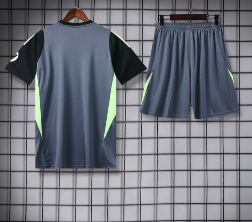 Real Madrid 2025/26 Gray Goalkeeper kit