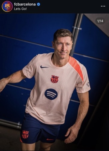 Barcelona 202526 Pink Special Player version jersey
