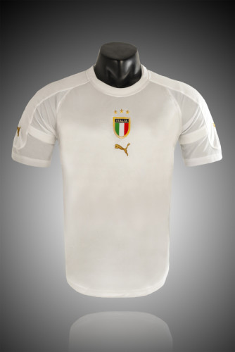 Retro Italy 2004 Away soccer jerseys