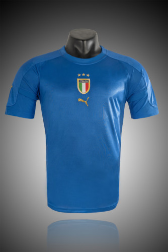 Retro Italy 2004 home soccer jerseys