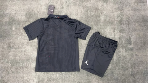 Paris 2025/26 Fourth Away Kid kit size: 16-28