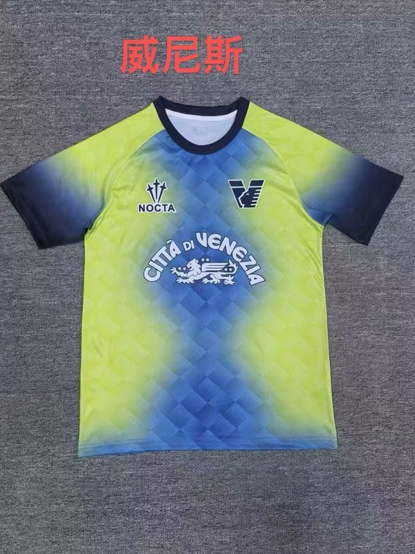 2024-25 Venezia blue and yellow goalkeeper jersey