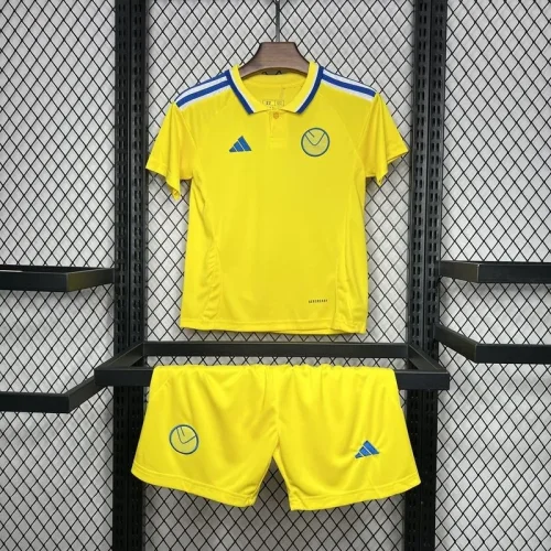 2024-25 Leeds away kids kit