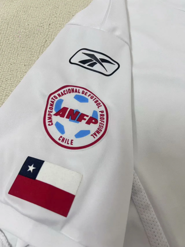 2004 Colo Colo home retro jersey