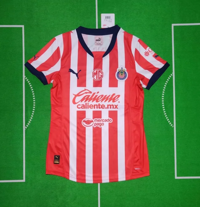 2024-25 Chivas home woman jersey