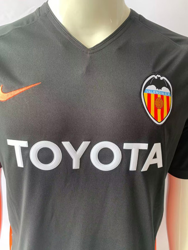 2006-07 Valencia away retro jersey