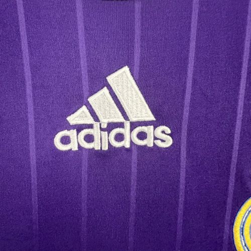 Real Madrid 2006 Third Retro Jersey
