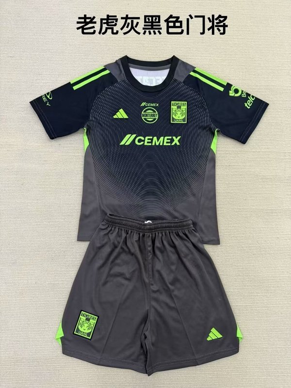 2025-26 Tigres black goalkeeper kid kit