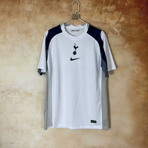 2025-26 Tottenham   home jersey